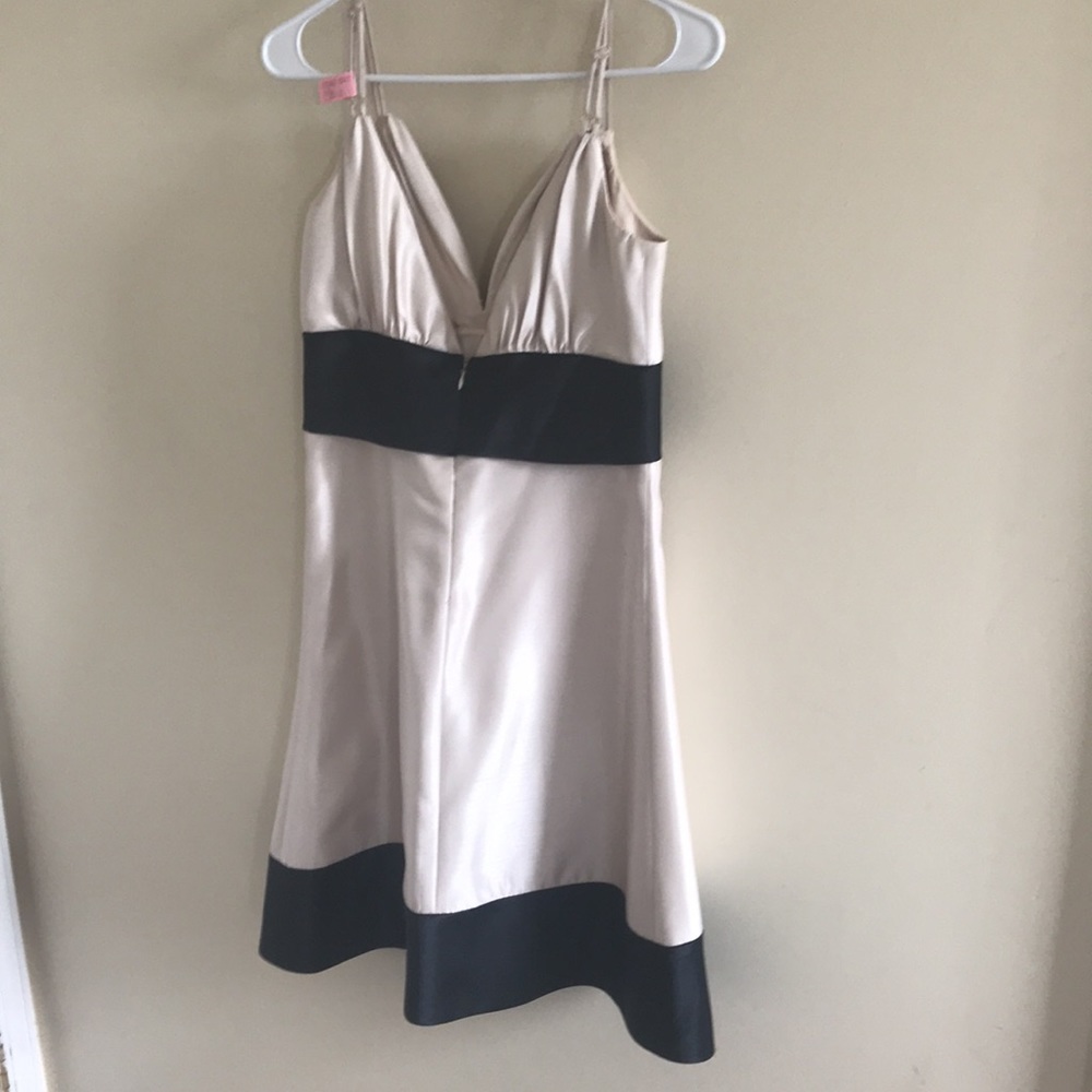 White House black market dress size 0 - Picture 3 of 3